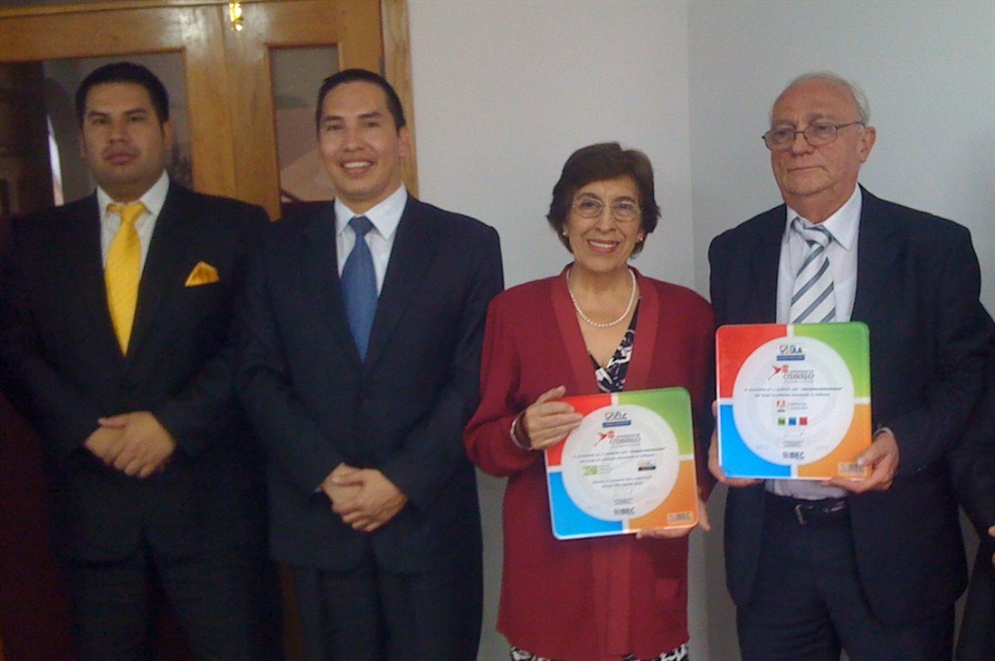 La Universidad de Otavalo, Se Ha Acreditado a Nuestros Programas de Certificación Internacional