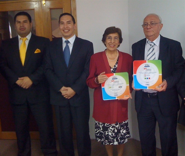 La Universidad de Otavalo, Se Ha Acreditado a Nuestros Programas de Certificación Internacional