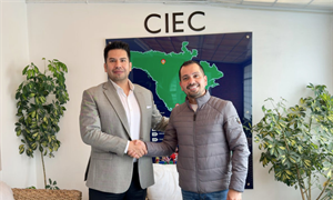 IBEC Latinoamérica renueva acuerdo de cooperación con la CIEC durante su visita oficial a Bogotá